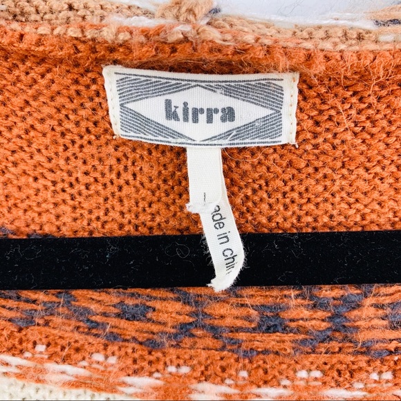 Kirra Fringe Aztec Hooded Sweater - Picture 4 of 7